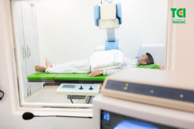 Tán sỏi ngoài cơ thể không đau, không mổ, không nằm viện