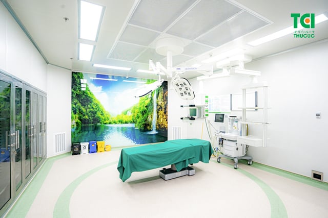 Hệ thống phòng mổ vô khuẩn một chiều hiện đại