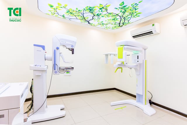 Trải nghiệm không gian khám bệnh hiện đại, đầy đủ tiện nghi