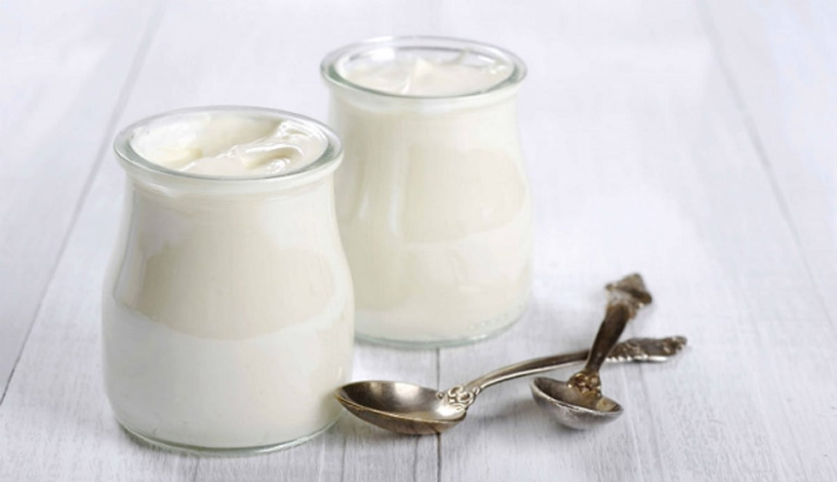 Người bị viêm đại tràng có nên ăn sữa chua không?