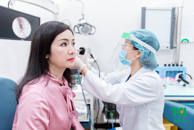 Bệnh viêm tai ngoài cấp | Nguyên nhân &#8211; triệu chứng và cách điều trị