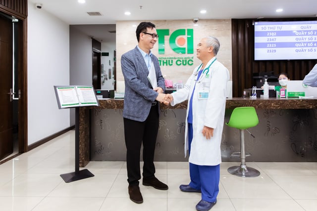 NSƯT Đức Khuê khám sức khỏe tổng quát tại Thu Cúc TCI
