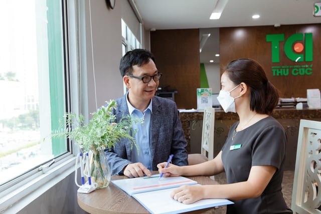 NSƯT Đức Khuê khám sức khỏe tổng quát tại Thu Cúc TCI