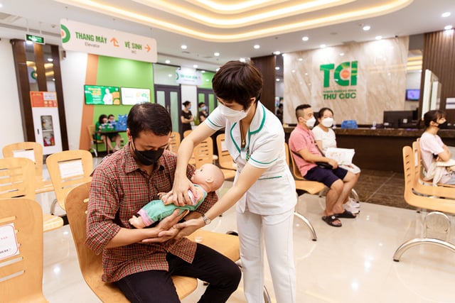 Huấn luyện tiền sản &#8211; Hãy là mẹ bầu hiện đại
