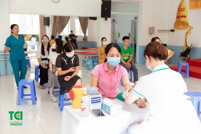 Khám sức khoẻ trường Công Nghệ Giáo Dục Hà Nội