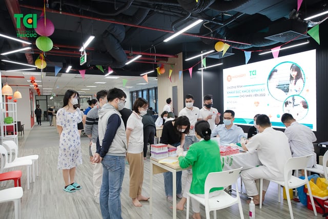 Khám sức khoẻ công ty Sáng tạo trẻ Việt Nam Miichisoft