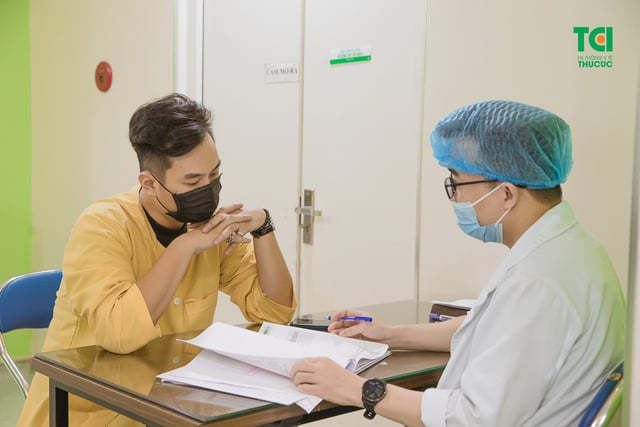 Chúc mừng gia đình diễn viên Anh Tuấn và vợ Lâm Diễm Quỳnh đón bé Xoài nhỏ bình an tại TCI