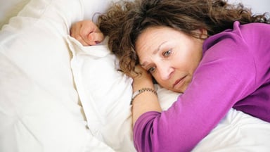 Rong huyết ở tuổi tiền mãn kinh: Nguyên nhân, dấu hiệu nhận biết
