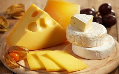 Chuyên gia giải đáp: Trẻ bị còi xương nên ăn gì?