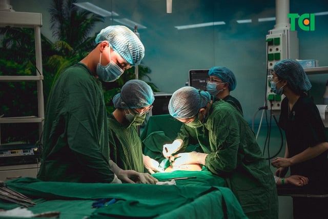 Thai ở tuần thứ 38 mổ đẻ được chưa? Có gì nguy hiểm không?