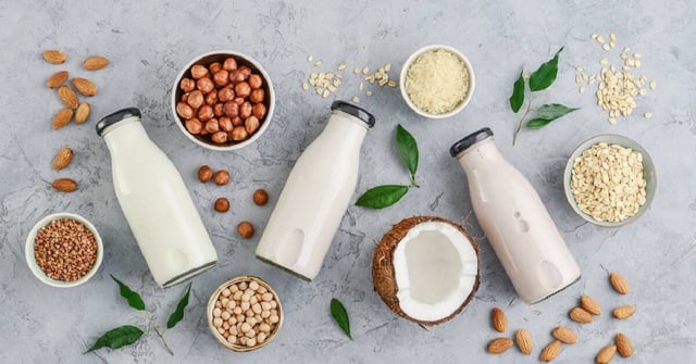 Bị trào ngược dạ dày có nên uống sữa không?