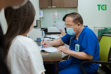 Kinh nguyệt không đều nên ăn gì và không nên ăn gì?