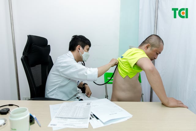 Khoảnh Khắc Doanh Nghiệp Khám sức khỏe Công ty  Vĩnh Tường