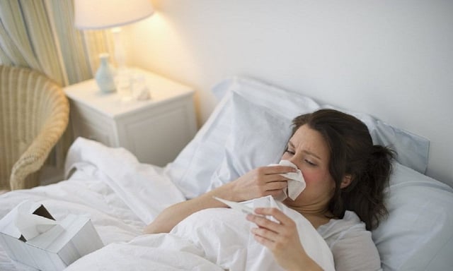 Những lưu ý cho mẹ bầu bị cúm trong tháng đầu mang thai