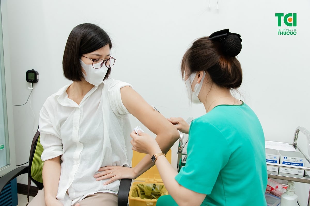 Vắc xin Avaxim: Đối tượng sử dụng &#8211; Lịch tiêm &#8211; Tác dụng phụ