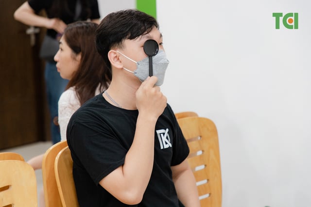 Khoảnh Khắc Doanh Nghiệp Khám sức khỏe công ty DK Tech
