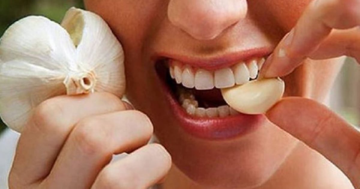 10 Cách trị ăn tỏi hôi miệng đơn giản, hiệu quả hiện nay