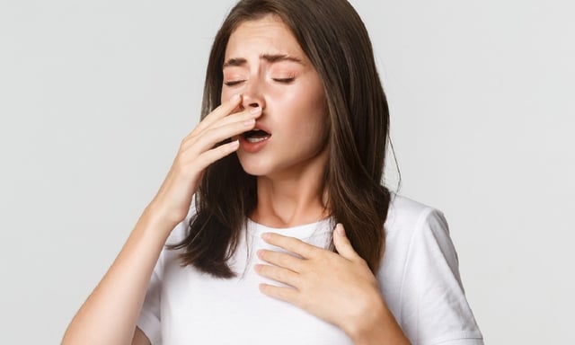 Ho có đờm xanh &#8211; triệu chứng cảnh báo bệnh lý nguy hiểm