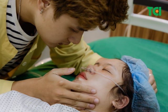 Ảnh Tiktoker triệu follower Đào Nguyễn Ánh trải nghiệm cùng vợ bầu tại TCI