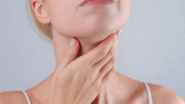 Triệu chứng đau họng nuốt nghẹn: Không thể chủ quan!