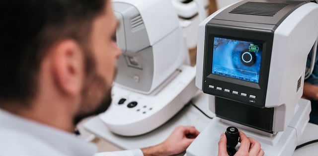 Mới: Quét võng mạc bằng AI phát hiện sớm nhiều bệnh lý