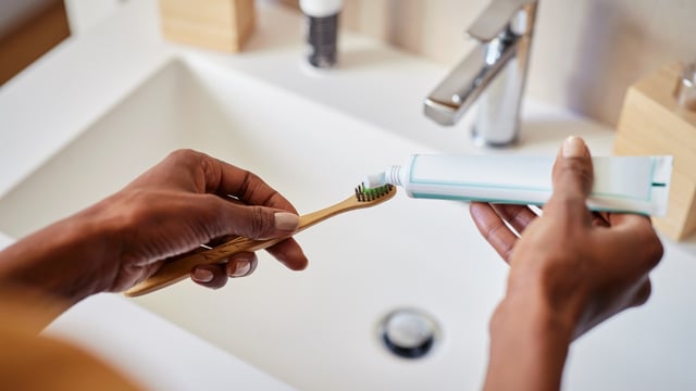 Giải đáp chi tiết về kem đánh răng trị cao răng