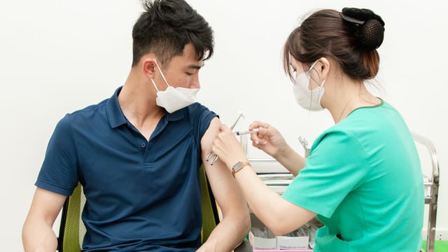 Không có hộ khẩu có được tiêm phòng không: Giải đáp thắc mắc