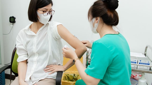 Tiêm vacxin không có triệu chứng không phải vấn đề đáng lo lắng