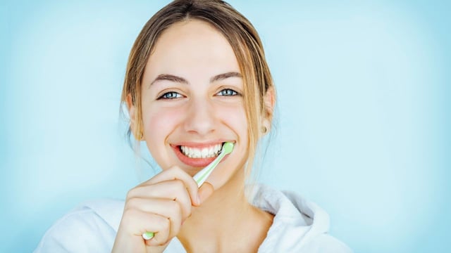 Khám phá 10 bí quyết chăm sóc răng miệng hiệu quả mỗi ngày