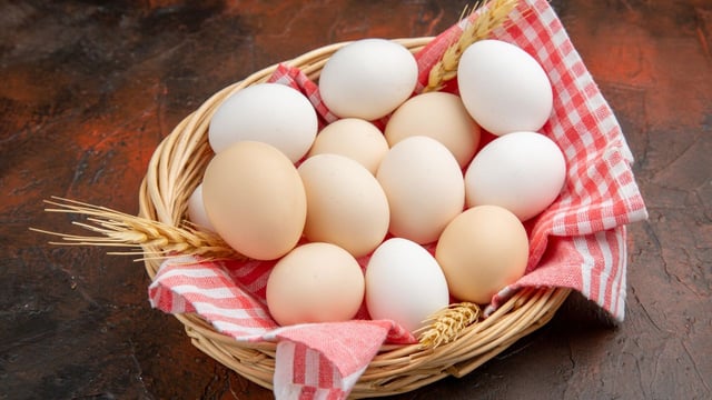 Trứng gà kỵ gì: Hiểu để ăn trứng gà đúng cách