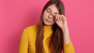 Giải đáp đau mắt đỏ mấy ngày thì khỏi