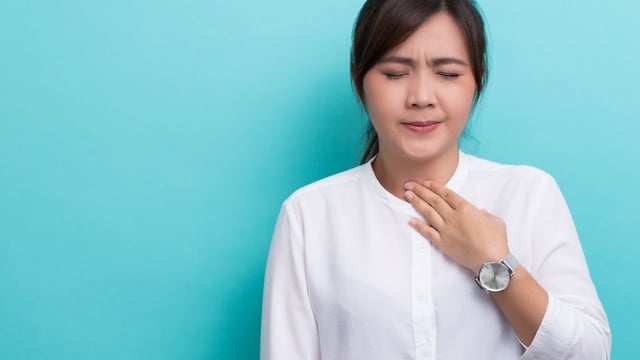Nuốt vướng rát họng: cảnh báo bệnh lý nghiêm trọng