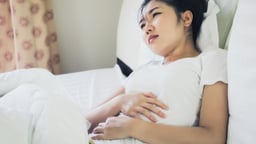 Tìm hiểu: Ợ chua có phải đau dạ dày không?