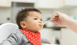 5 Loại trái cây tốt nhất cho trẻ 6 tháng tuổi