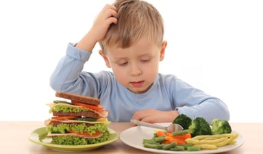 Dinh dưỡng cho trẻ 5 tuổi và những lưu ý quan trọng