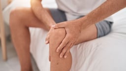 Cách kiểm tra thoái hóa khớp gối và phương pháp điều trị
