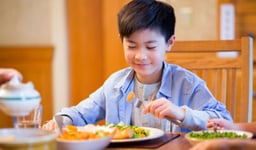 Nguyên nhân và tác hại của suy dinh dưỡng tuổi dậy thì