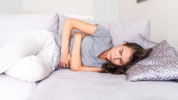Tìm hiểu về vấn đề bụng đau lâm râm có phải mang thai