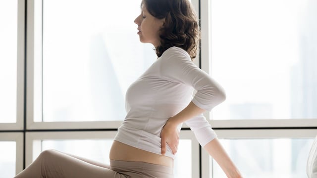 Tìm hiểu về vấn đề đau lưng khi mang thai