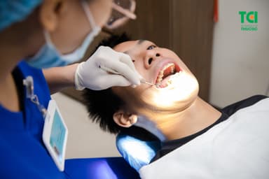 Điểm danh các nguyên nhân phổ biến gây đau buốt răng hàm