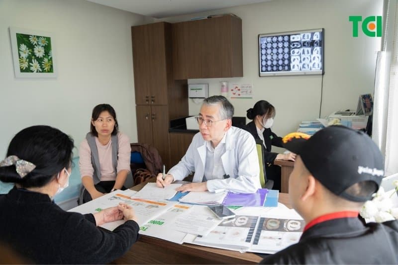 ts-bs-lim-hong-liang-theo-doi-tien-trien-cua-benh-nhan-ung-thu