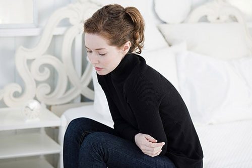 dau-bung-duoi-ron-o-nu-gioi-bao-hieu-benh-gi