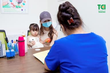 Những bệnh lý cần đưa trẻ đi khám sớm