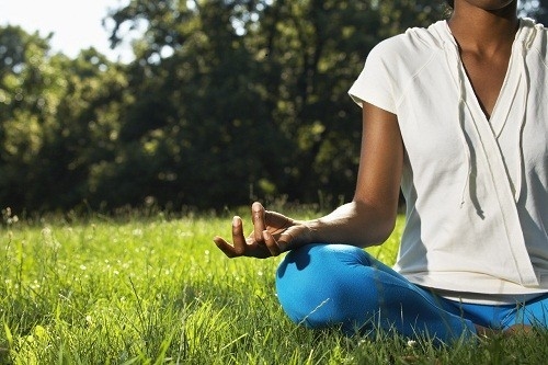 Các kỹ thuật thư giãn như tập thở, yoga, thiền định đặc biệt hiệu quả với bệnh nhân tiểu đường loại 2.