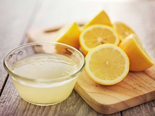 Nước chanh có tác dụng làm giảm các triệu chứng cụ thể liên quan tới bàng quang và thận tuy nhiên cũng có thể khiến các triệu chứng trở nên nghiêm trọng hơn trong một ố trường hợp/