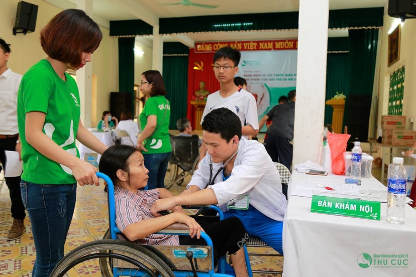 Bệnh viện Thu Cúc khám sức khỏe thiện nguyện  LĐXH IV – Ba Vì