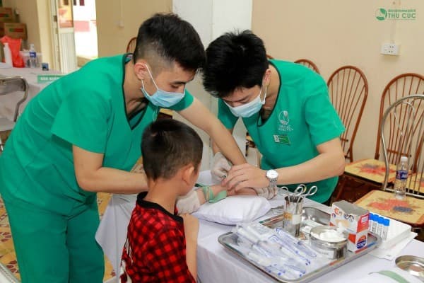 Bệnh viện Thu Cúc khám sức khỏe thiện nguyện tại Trung tâm bảo trợ LĐXH IV – Ba Vì