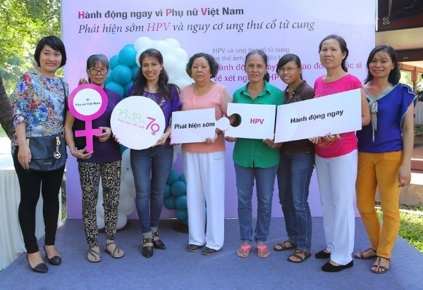 Tầm soát ung thư cổ tử hát hiện sớm virus HPV giúp phòng ngừa và điều trị ung thư cổ tử cung hiệu quả.