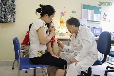 Thu Cúc có khám cho trẻ em ngoài giờ hành chính không?