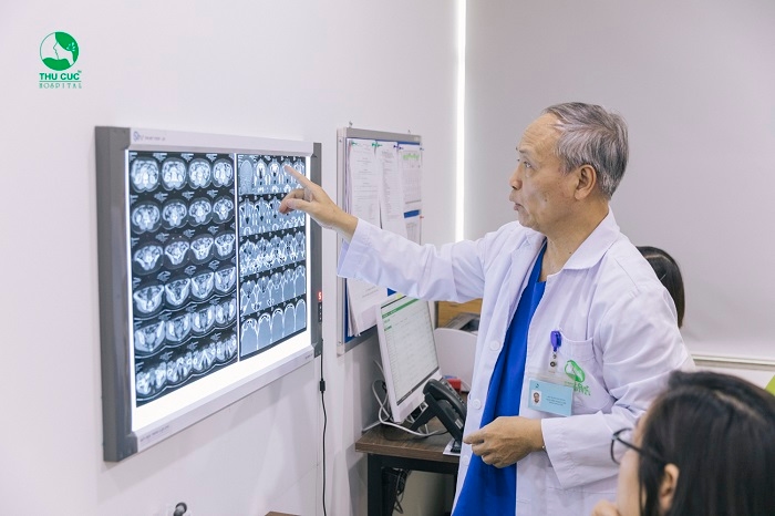 Biến chứng u xơ tử cung sẽ ảnh hưởng rất lớn đến chất lượng cuộc sống, do đó chị em cần phải đi khám định kỳ để theo dõi sát sao khối u của mình